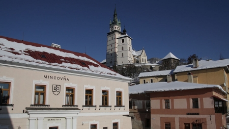 Budova Mincovne Kremnica, fot. MincovnaKCA, CC BY-SA 4.0 via Wikimedia Commons