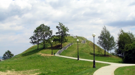 Przemyśl, Zniesienie, Kopiec Tatarski, fot Goku122, CC BY-SA 4.0, Wikimedia Commons