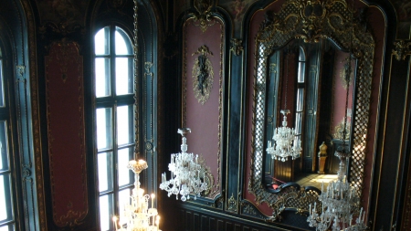 Sala Lustrzana w Zamku Pszczyńskim, Pudelek, CC BY-SA 2.0, Wikimedia Commons