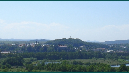 Sanok - panorama, fot. Silar, CC BY-SA 4.0, Wikimedia Commons