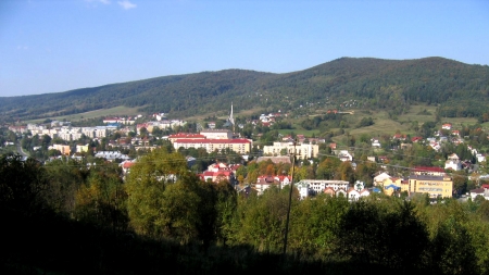 Ustrzyki Dolne - widok ogólny, fot. Tatry, CC BY-SA 3.0, Wikimedia Commons