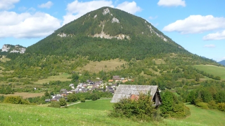 lúka Horný diel, Vlkolínec, PC, CC BY-NC-SA 3.0