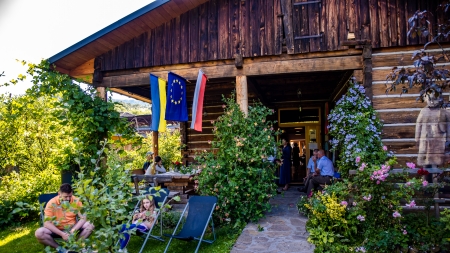 Kino Końkret podczas Otwarcia Podkarpackiego Szlaku Filmowego w Bieszczadach, lipiec 2022, fot. Michał Woźny, Podkarpacka Komisja Filmowa