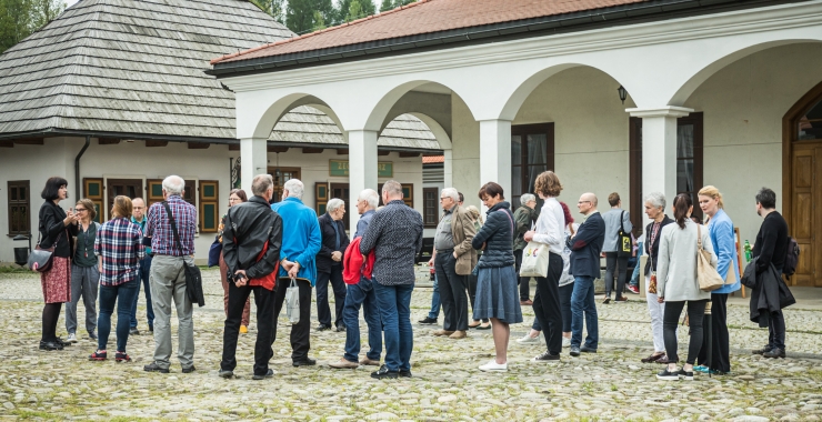 Aktualności - seminarium-dla-przewodnikow-turystycznych-instytucji-ochrony-dziedzictwa-kulturowego-i-przyrodniczego-w-miasteczku-galicyjskim-w-nowym-saczu-1
