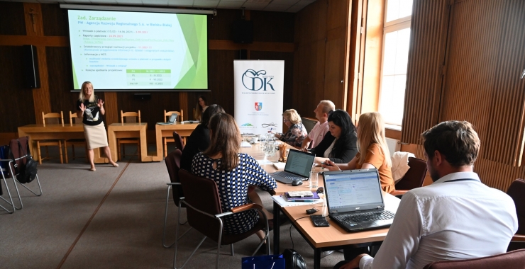 Aktualności - spotkanie-partnerskie-w-wojewodzkim-domu-kultury-w-rzeszowie-0