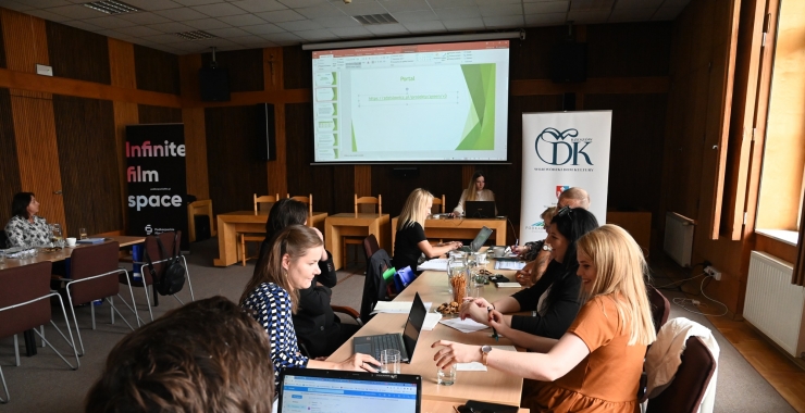 Aktualności - spotkanie-partnerskie-w-wojewodzkim-domu-kultury-w-rzeszowie-8